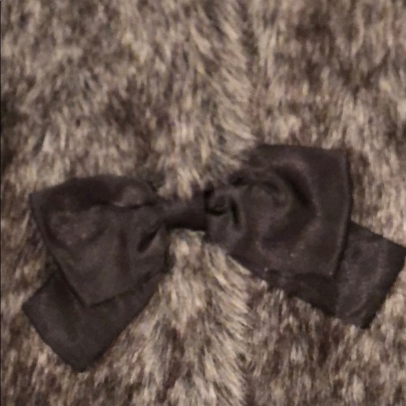 Love this faux fur vest! - Picture 2 of 3